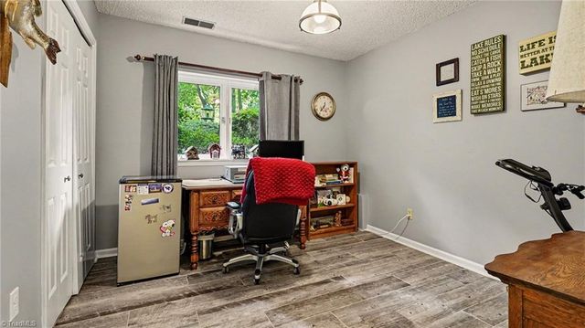 5008 Shadygrove Lane, Greensboro, NC 27407