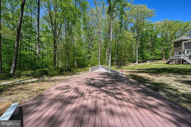 12029 SYCAMORE SHOALS DR, Bumpass, VA 23024