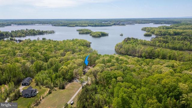 12029 SYCAMORE SHOALS DR, Bumpass, VA 23024