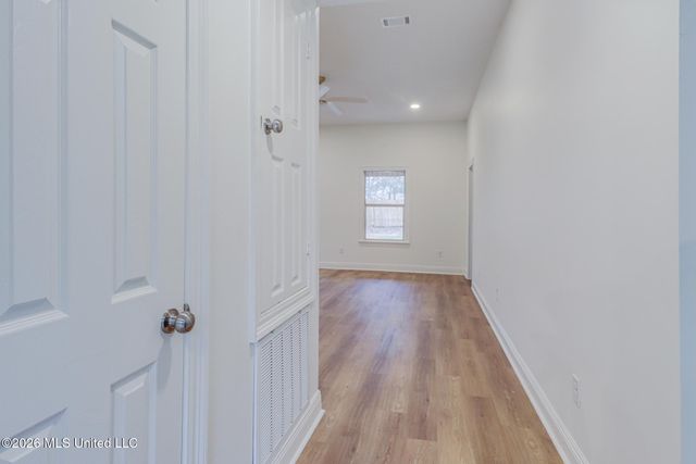 8104 Meadowdale Drive, Gautier, MS 39553