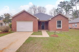 8104 Meadowdale Drive, Gautier, MS 39553