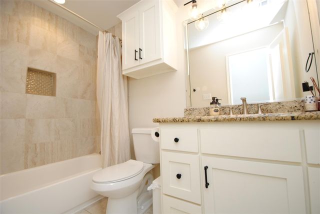 2006 Potomac Drive B, Houston, TX 77057