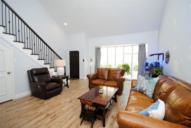 2006 Potomac Drive B, Houston, TX 77057