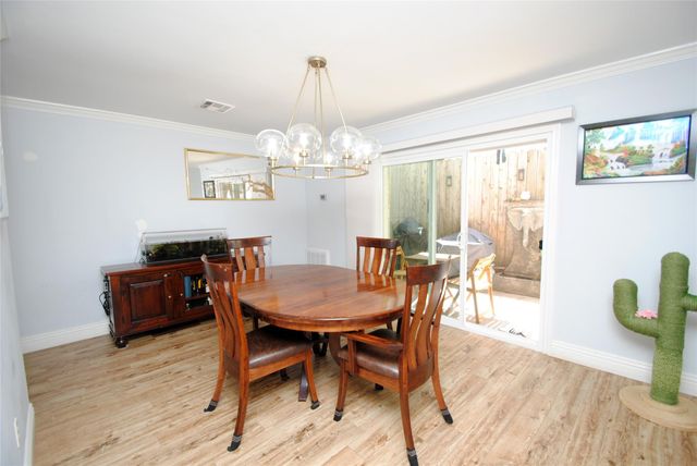 2006 Potomac Drive B, Houston, TX 77057