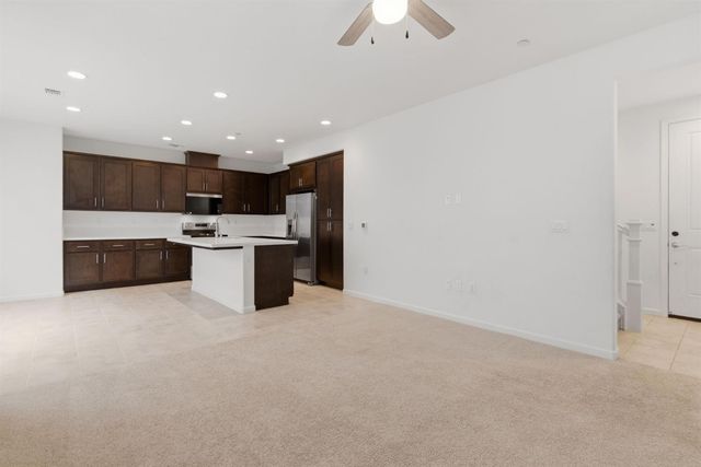 17373 Atwater Dr, Lathrop, CA 95330