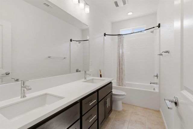 17373 Atwater Dr, Lathrop, CA 95330