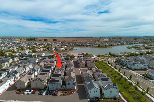 17373 Atwater Dr, Lathrop, CA 95330