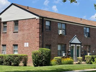196-19 69th Avenue 2, Fresh Meadows, NY 11365