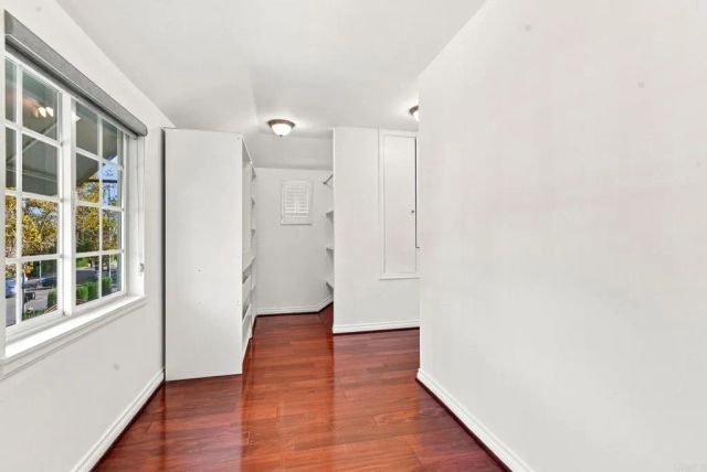 949 S Highland Avenue, Los Angeles, CA 90036