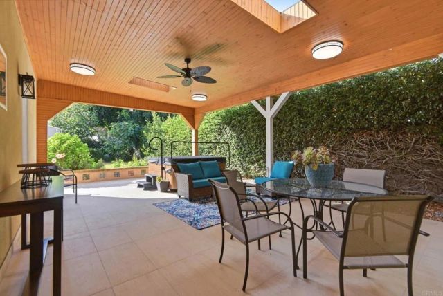 949 S Highland Avenue, Los Angeles, CA 90036