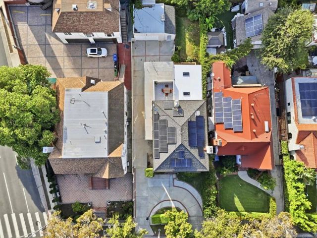 949 S Highland Avenue, Los Angeles, CA 90036