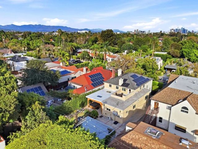 949 S Highland Avenue, Los Angeles, CA 90036