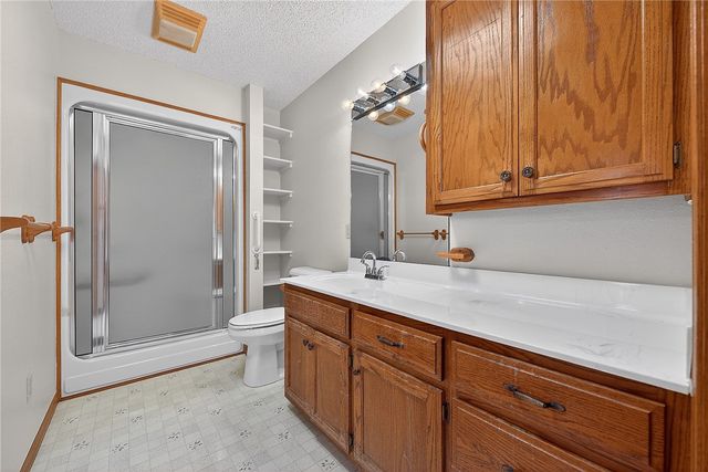 73 W Ozark Trail, Fayetteville, AR 72701