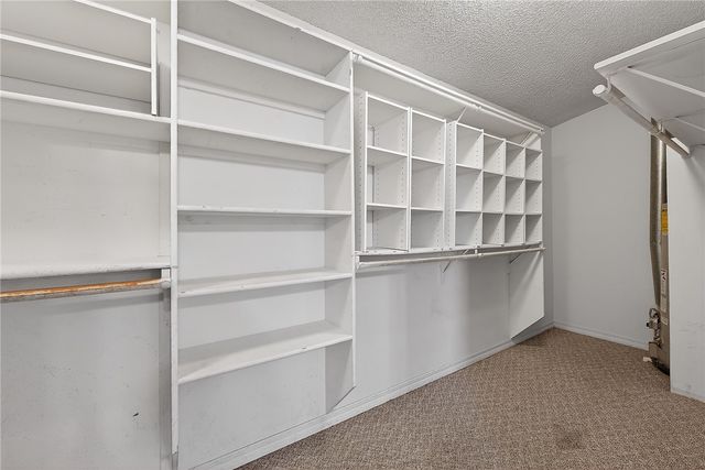 73 W Ozark Trail, Fayetteville, AR 72701