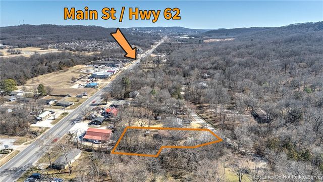 73 W Ozark Trail, Fayetteville, AR 72701