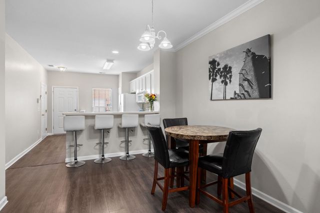 207 Northcrest Commons Cir, Nashville, TN 37211