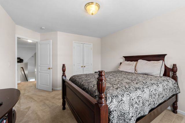 207 Northcrest Commons Cir, Nashville, TN 37211