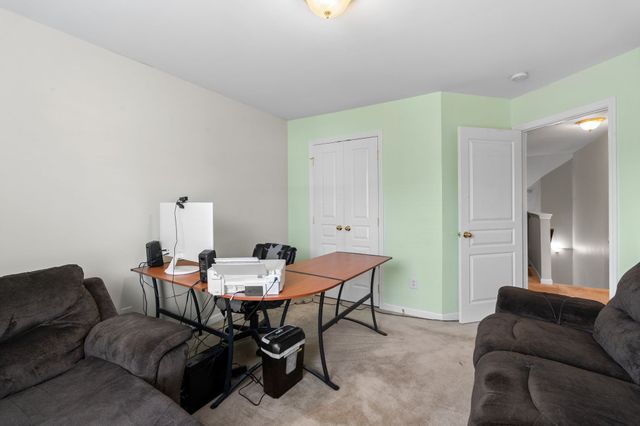 207 Northcrest Commons Cir, Nashville, TN 37211