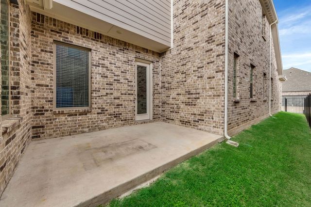 8300 Bethpage Drive, Mckinney, TX 75070