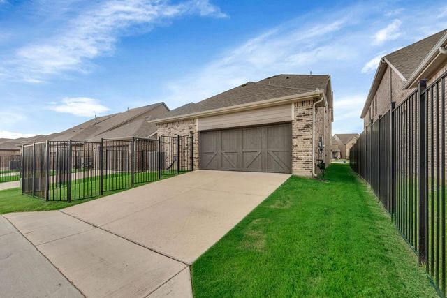 8300 Bethpage Drive, Mckinney, TX 75070