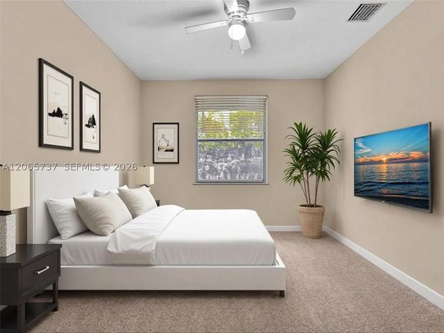 11335 Lake Shore Dr, Cooper City, FL 33026