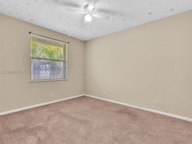 11335 Lake Shore Dr, Cooper City, FL 33026