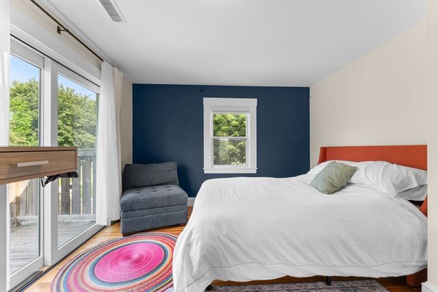 342 Franklin St, Framingham, MA 01702