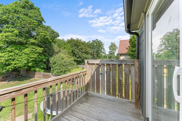 342 Franklin St, Framingham, MA 01702