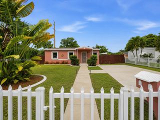 16420 NW 18th Pl, Miami Gardens, FL 33054