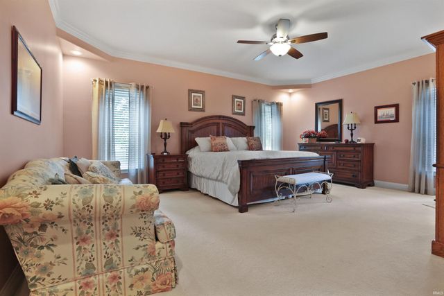 4511 Kimwood Court, Newburgh, IN 47630