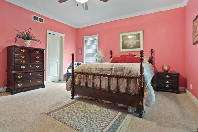 4511 Kimwood Court, Newburgh, IN 47630