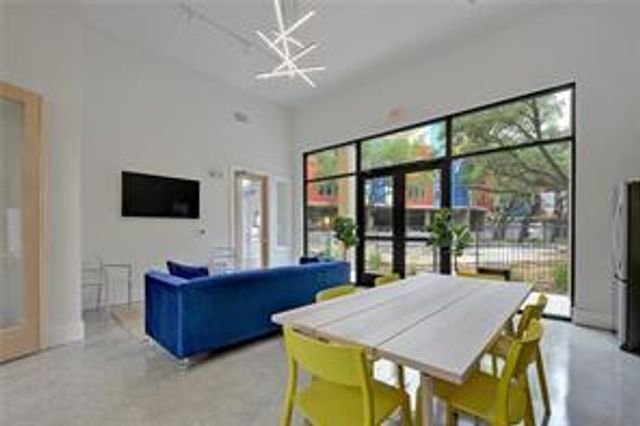 13130 Pond Springs Road RD 3214, Austin, TX 78729