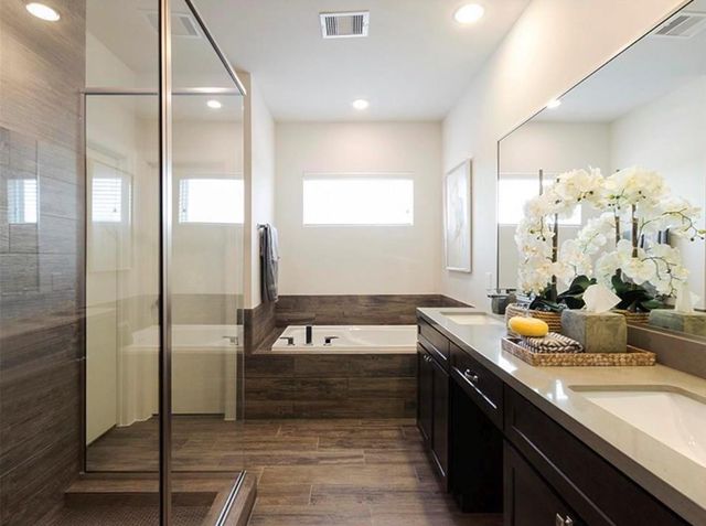 346 Eado Park Circle, Houston, TX 77020