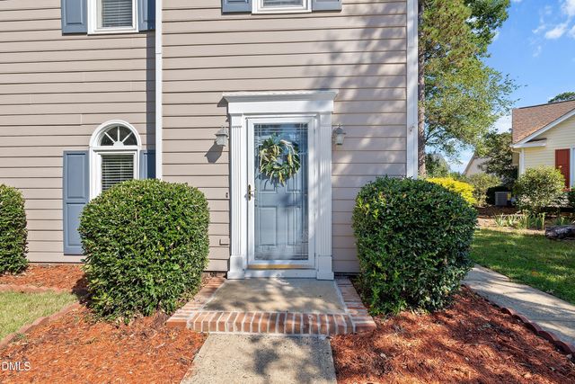 109 Romaine Court, Cary, NC 27513