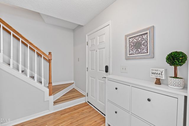 109 Romaine Court, Cary, NC 27513