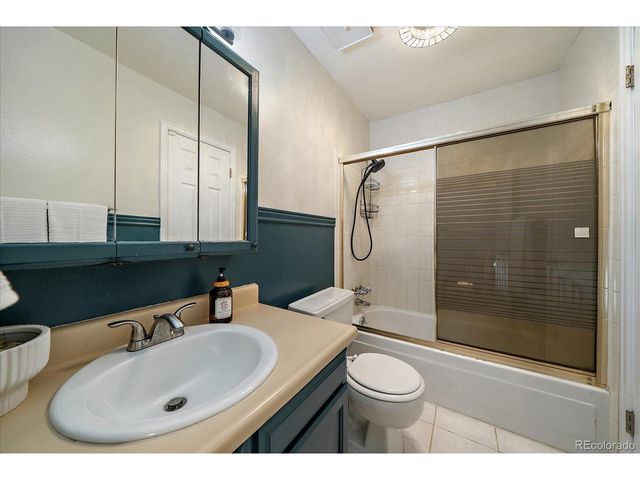 4884 S Braun St, Morrison, CO 80465