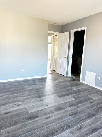 190 S Waters Edge Drive 302, Glendale Heights, IL 60139