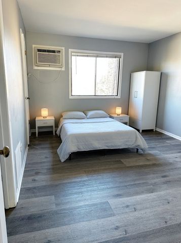 190 S Waters Edge Drive 302, Glendale Heights, IL 60139