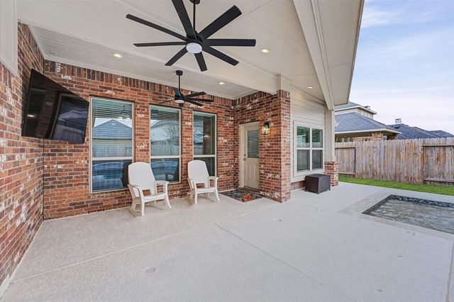 1504 Nacogdoches Valley Drive, League City, TX 77573