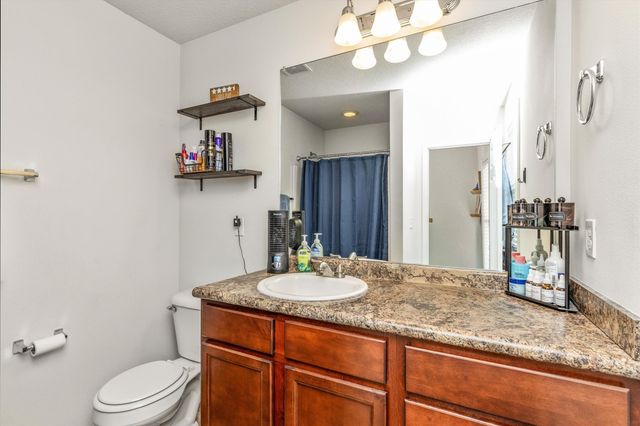 1995 SE Oxford Drive, Waukee, IA 50263