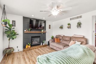 1995 SE Oxford Drive, Waukee, IA 50263