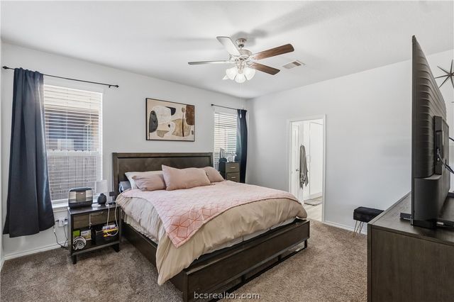 807 Double Mountain Road, College Station, TX 77845