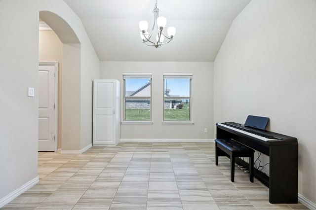 12585 Metz Road, Sanger, TX 76266