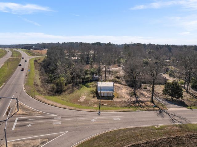 533 Old Richton Rd., Petal, MS 39465