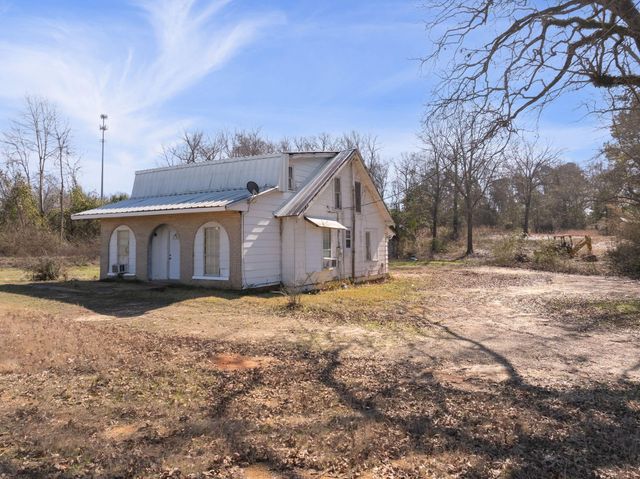533 Old Richton Rd., Petal, MS 39465