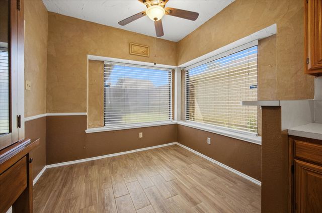 412 Seminary Ridge, Mesquite, TX 75149