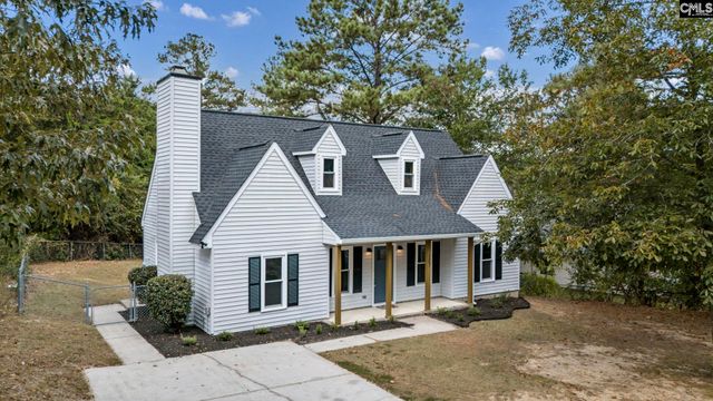 207 Flowerwood Drive, Hopkins, SC 29061