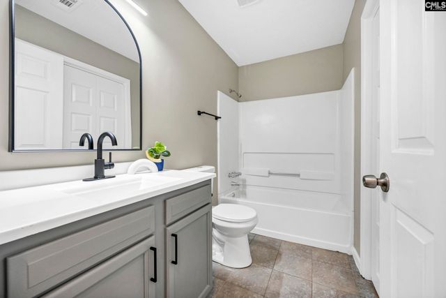 207 Flowerwood Drive, Hopkins, SC 29061