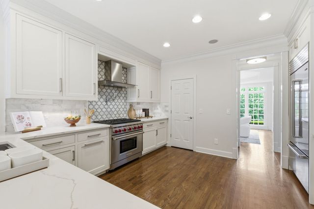 26 Missionary Dr, Brentwood, TN 37027