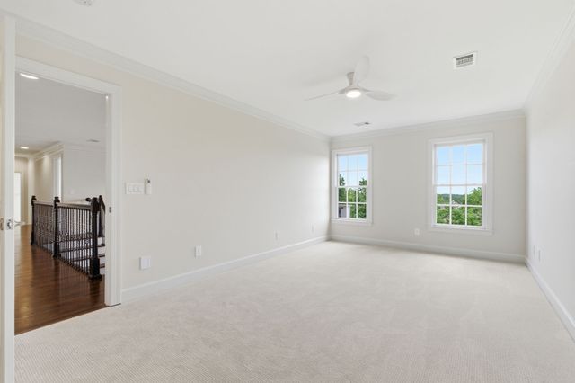 26 Missionary Dr, Brentwood, TN 37027